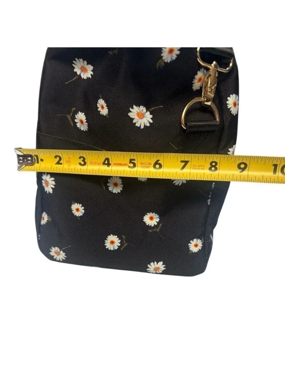Alice + Olivia chic stylish